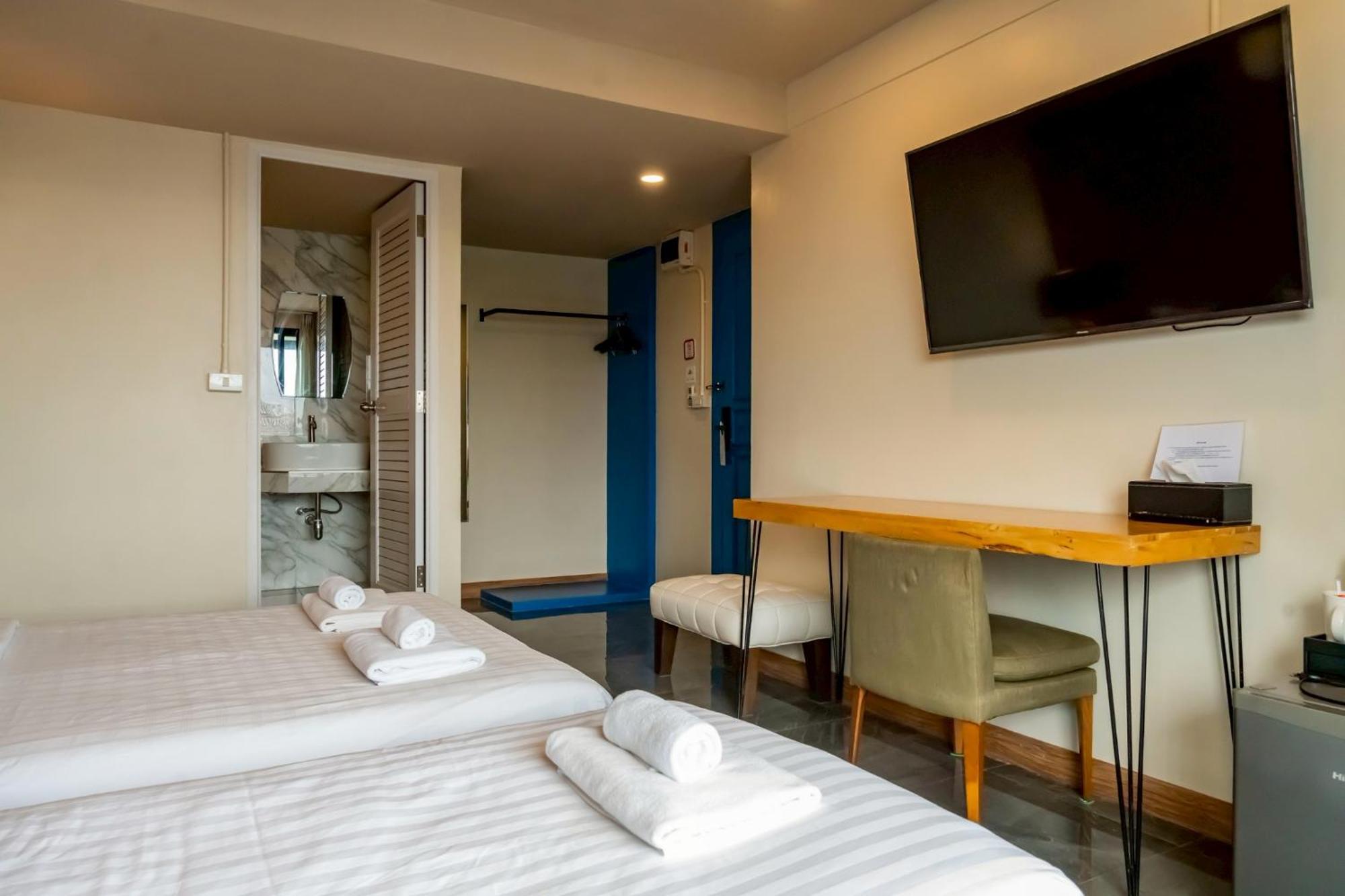 Ployburi Boutique Hotel Csanthaburi Kültér fotó
